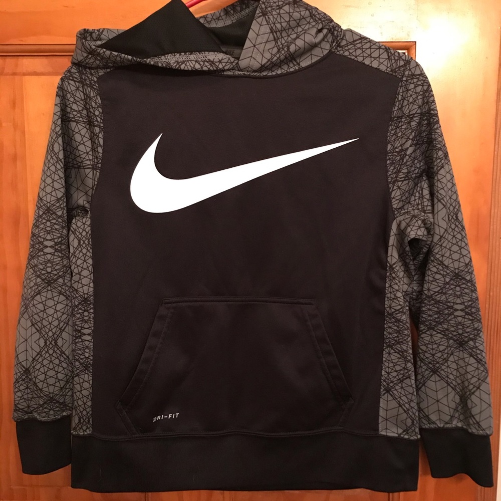 Boys medium Nike hoodie